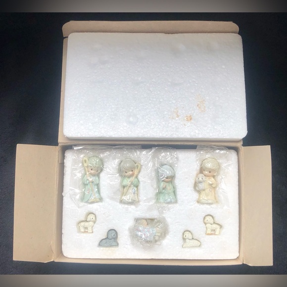 Vintage Enesco Precious Moments Miniature Nativity Set Pewter Nine 9 Piece 1989 - Picture 2 of 9